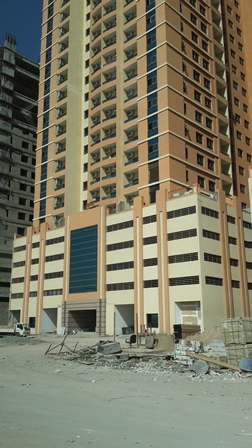 EmiratesCity_ParadiseLakesB5Tower_AlmostReady