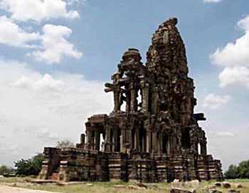 Morena_Kakanmath_temple